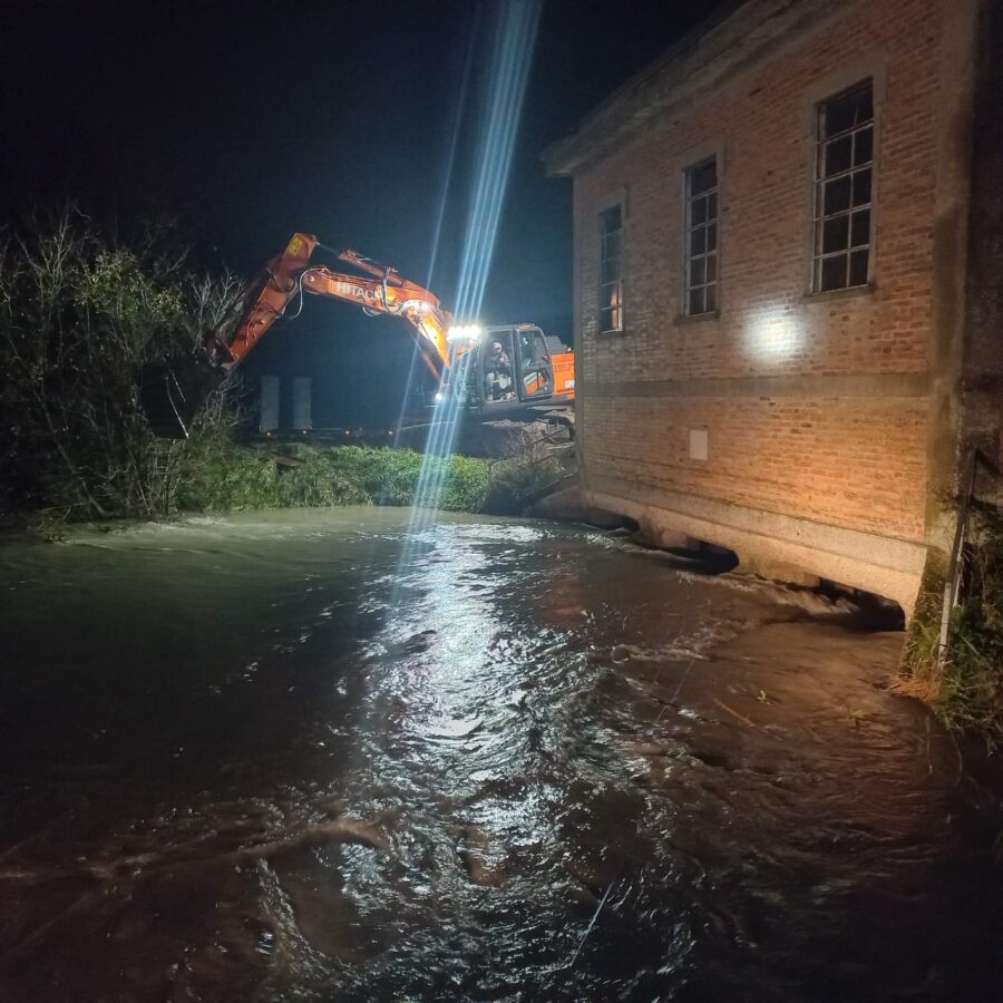 CONSORZIO DI BONIFICA EMILIA ATTIVITA’ MOLTO INTENSA PER GESTIRE LA PIENA NOTTURNA: ATTIVATA LA GRAN PARTE DEGLI IMPIANTI